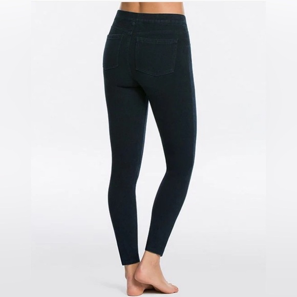 NWOT Spanx The Jean-ish Ankle Leggings Jeans - Picture 3 of 9